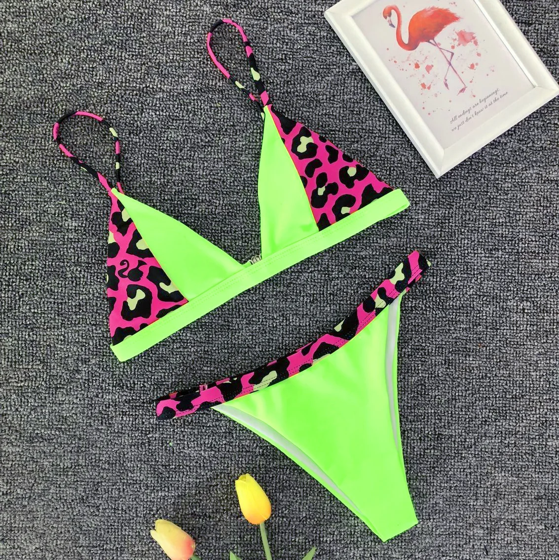 Микро Бикини SexyThong женские купальники однотонные с эффектом пуш ап яркие