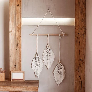 

Macrame Boho Hanging Wall Decor Bohemian Chic Handmade Woven Feather Leaf Tapestry Dreamcatcher for Home Wall Decoration