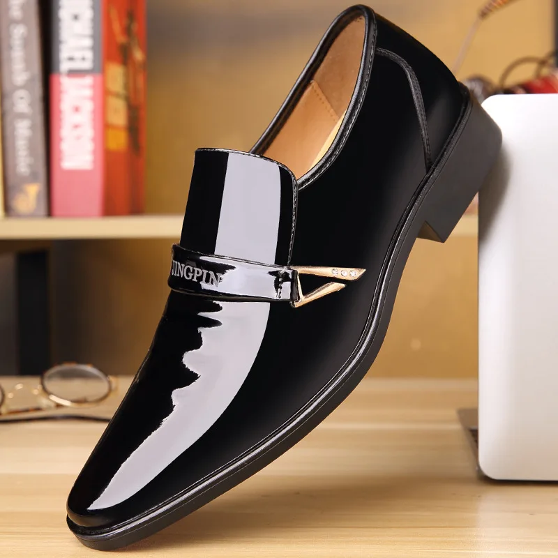 

Business men shoes Design Slip on Leather shoes men Pointed toe Sturdy Sole Soft male Loafers Fashion Oxfords shoe man Moccasins