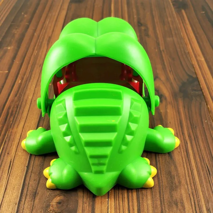 Model Small Crocodile Model Toy Trick Vent Vinyl Crawling Animal Crocodile Doll Children'S Educational Toy