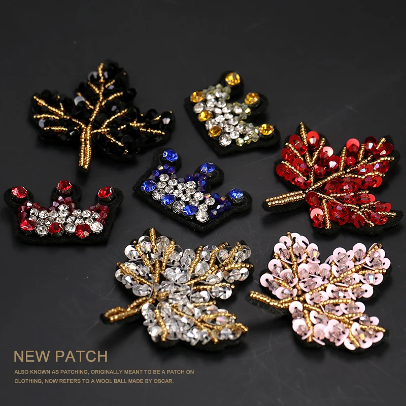 

Maple Leaf Crown Sequin Embroidered Patches for Dress Patch Stripes for Clothing Badges Applique Thermal Stickers on Clothes