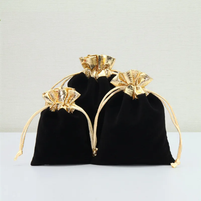10 Pcs/Lot Christmas Package Golden Mouth Velvet Pouch with Drawstring Grand Flannel Jewelry Bags Wedding Candy Pocket best Gift Bags & Boxes