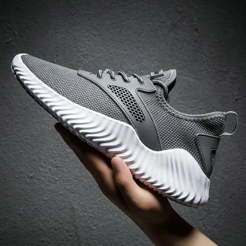 Популярные женские кроссовки для бега в сеточку спортивные занятий спортом на