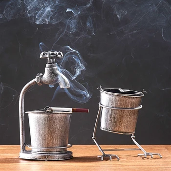 

Bar Cafe Living Room Restaurant Desktop Decoration Ash Tray HolderAshtray Iron Retro Metal Ashtray Home Decoration Accessories