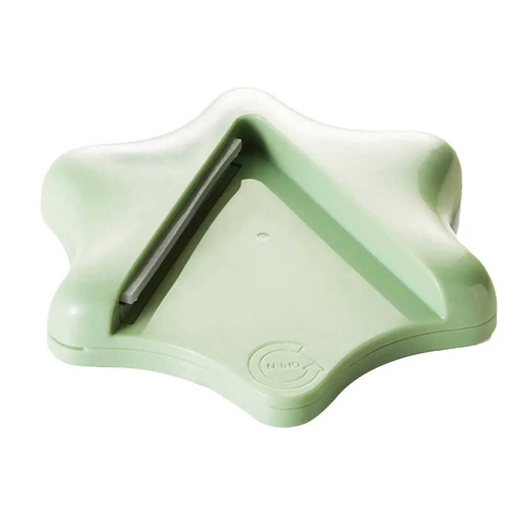 

Multifunctional Clamshell Easy Installation Stocked Eco-friendly Ideal For Children Home Bar Open Bottle Opener
