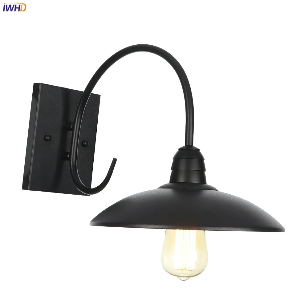 wall lamp (221)