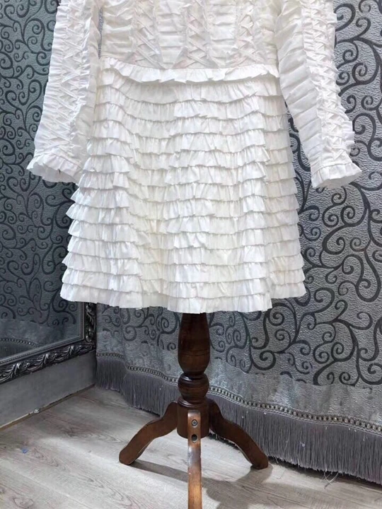 The new autumn and winter women's stand collar wood ear was thin knit dress 1103