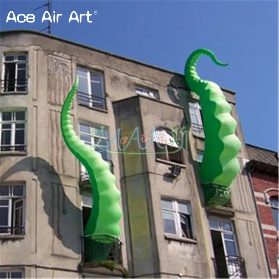 Gaint-green-inflatbale-octopus-tentacles-scary-octopus-feet-with-blower-for-Halloween-event-outdoor-rooftop-decaration