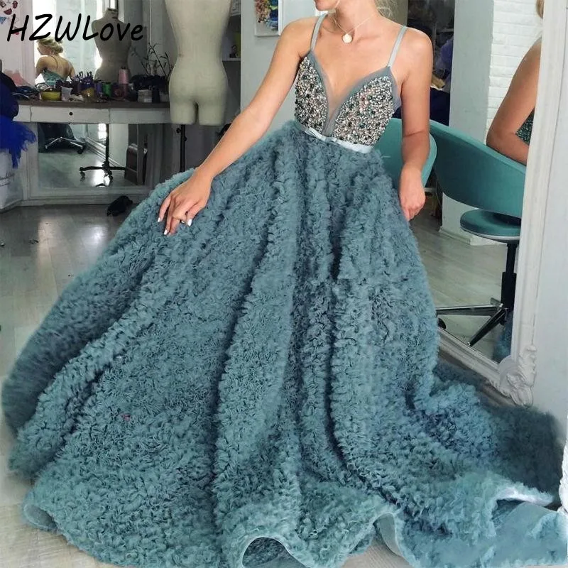 

Major Beads 2020 Prom Dresses With Spaghetti Straps Beads Sequins Crystal robe de soiree Celebrity Evening Gowns Long Sash