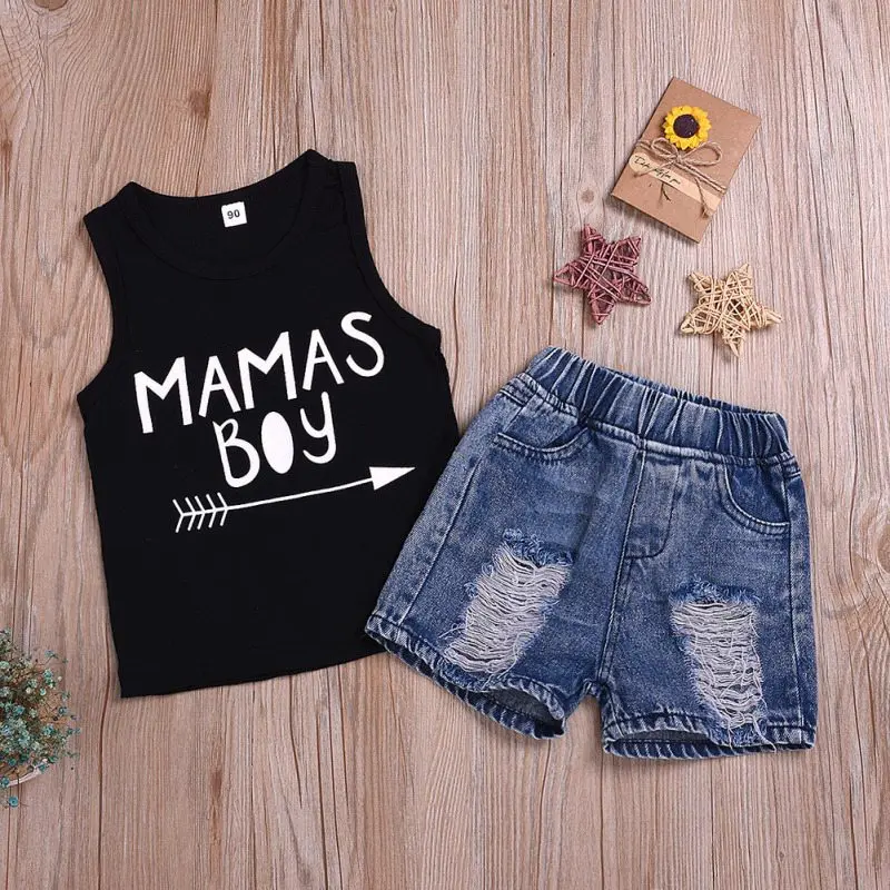 Милая Черная футболка с надписью «MAMAS Boy» Для малышей Топы+ джинсовые шорты комплект одежды для маленьких мальчиков, хлопковая летняя одежда для маленьких мальчиков