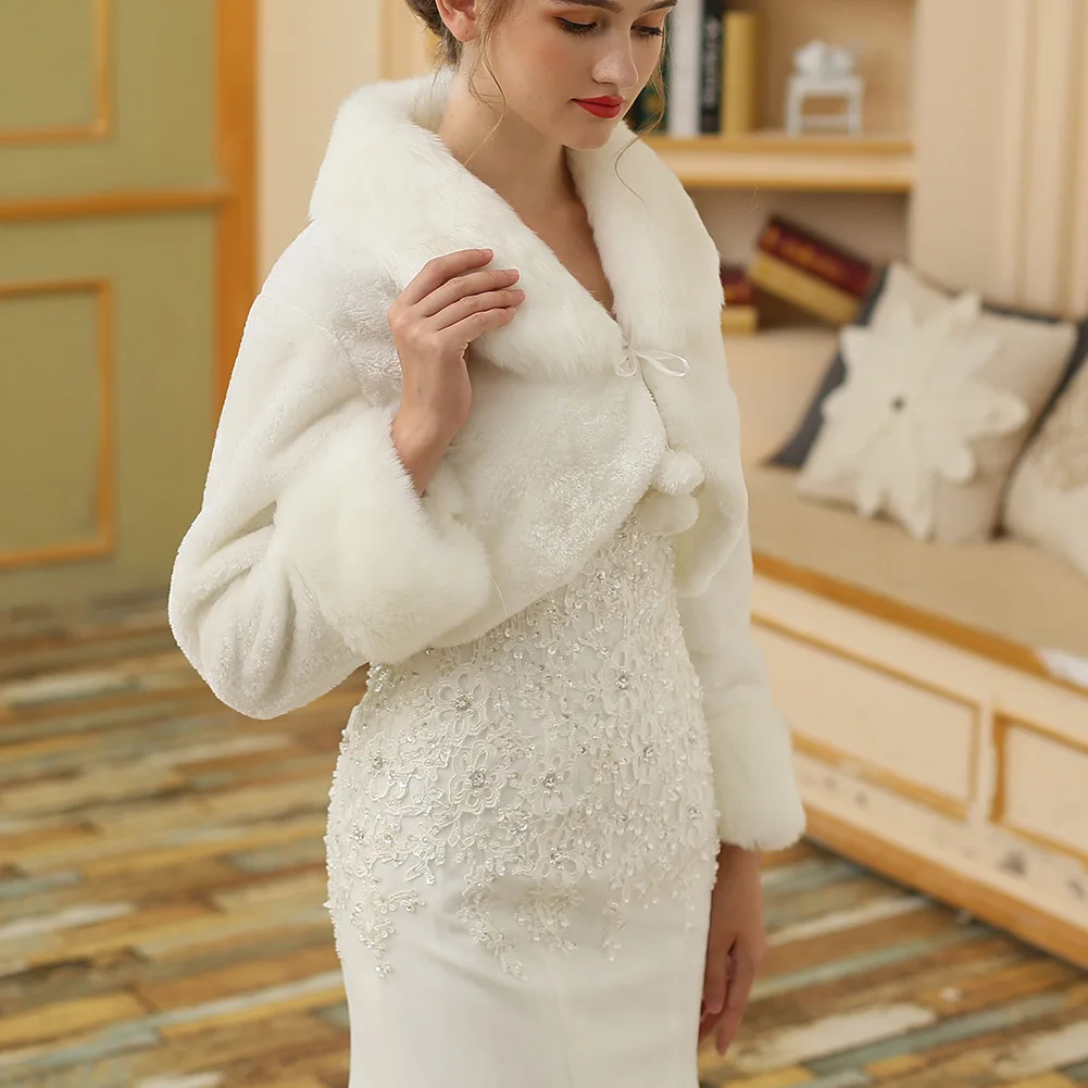 Winter Plush White Shawl Wedding Bridal Dress Imitation Fur Shawl Bridesmaid Vest Long Sleeve Shawls Wraps