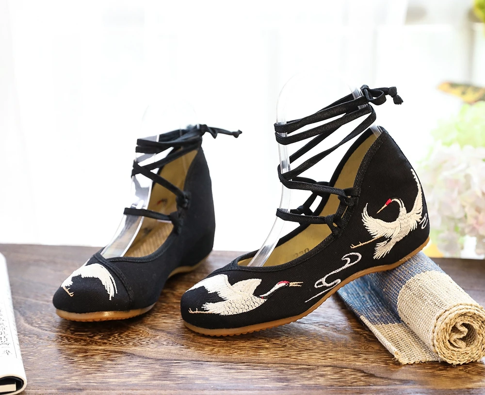 Paperine Crane alla schiava con laccetti e ricami di cicogne - Veowalk 53 Paperine Crane alla schiava con laccetti e ricami di cicogne - Veowalk - immagine 13