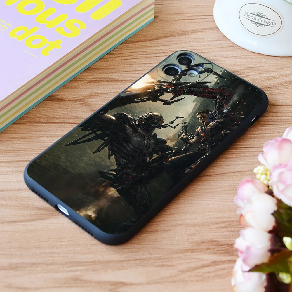 

For iPhone Cybernetic Fight Scene Print Soft Matt Apple iPhone Case For 6 7 8 11 12 Plus Pro X XR XS MAX SE