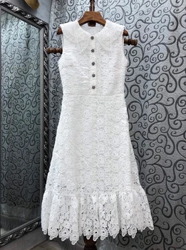 

2020 Spring and Summer New Women's round Neck Fastener Decoration Ruffled Water-Soluble Embroidery Dress 711