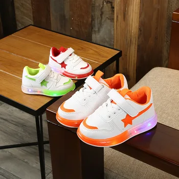 

New Children Shoes Luminous Baby Sneakers With LED Light Luminous Casual Shoes Kids Running Sneakers Boys Girls Five Stars Shoes