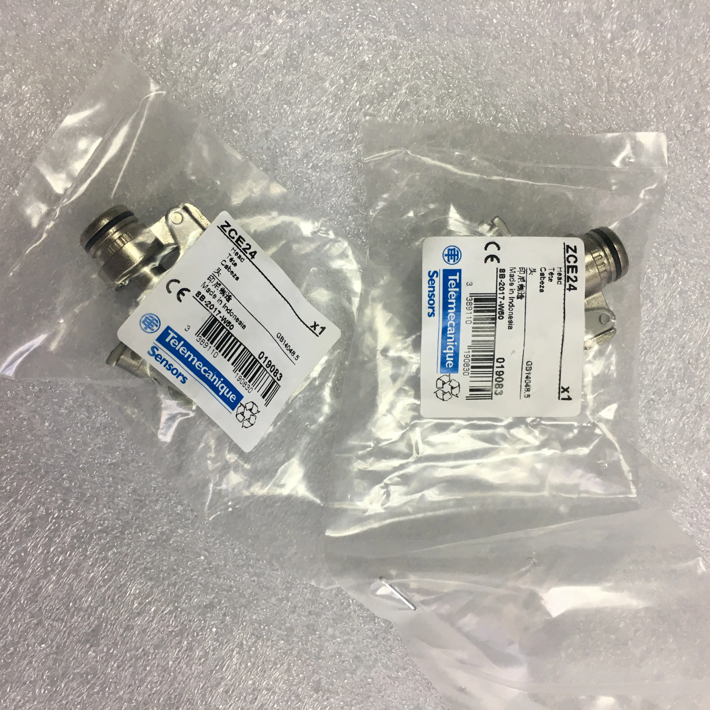 

ZCE24 Limit switch travel switch operating head accessory ZCE24