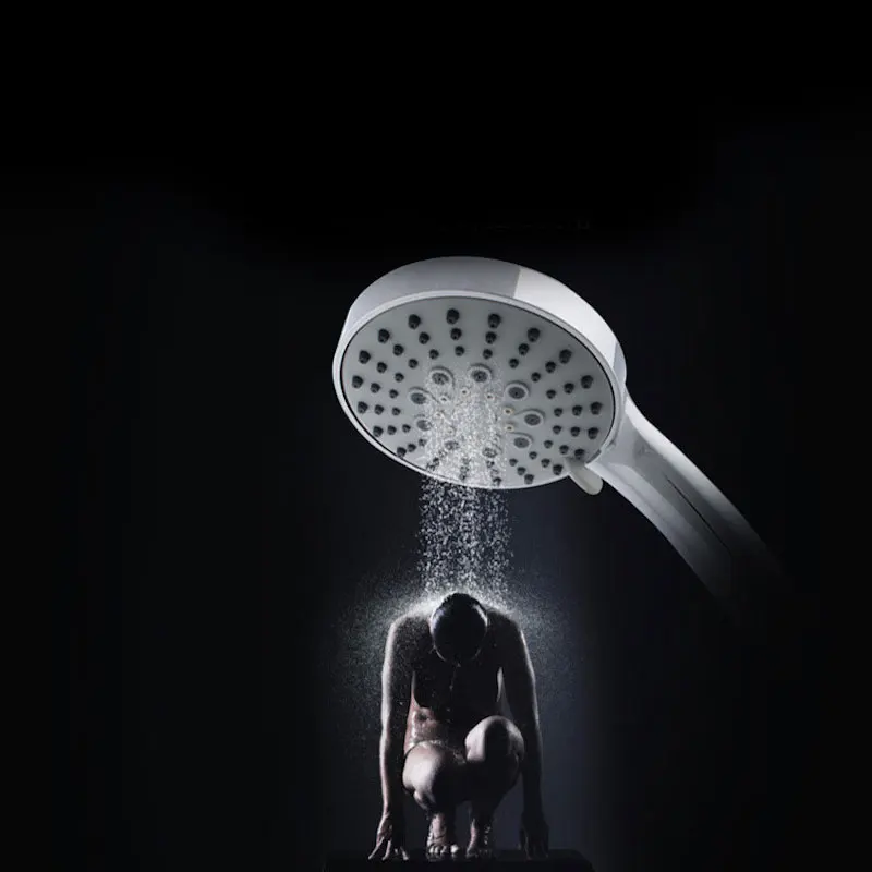 

Selling Hand-Held Nozzle Bathroom Multi-functional Supercharge Water-Saving Shower Head Set Sanitary Ware 2020 New