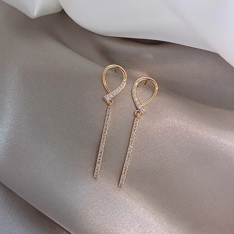 New Trendy Star Moon Dangle Earrings Women Temperament Fashion Geometry Metal Pearl Zircon Pendant Earrings Party Jewelry