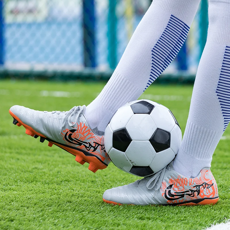 

Sneakers Men Football Shoes Soccer Cleats Boots Long Spikes TF Spikes Sneakers Soft Indoor Turf Futsal Soccer Shoes Men Zapatos