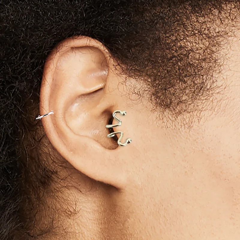 Molyveva Dinosaur Animal Earrings Piercing Double Ear Stud Cuff Hoop Earrings Alien Hunter Gothic Jewelry