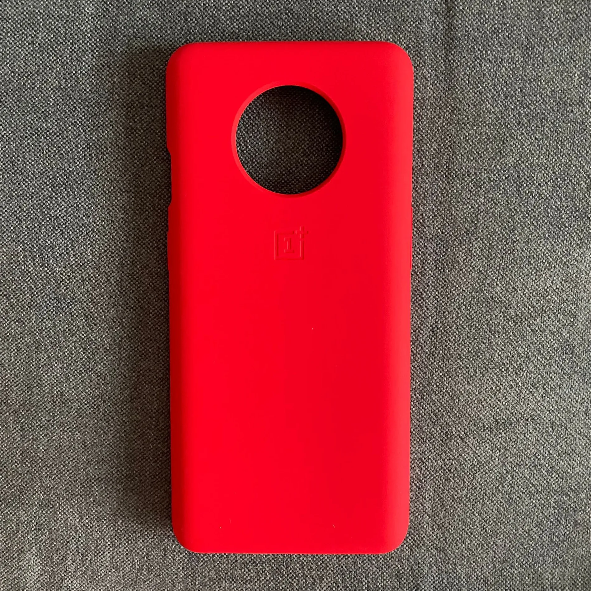 100% Original Official Oneplus 7T Silicone Red Back Soft Case Cover Without Retail box 2