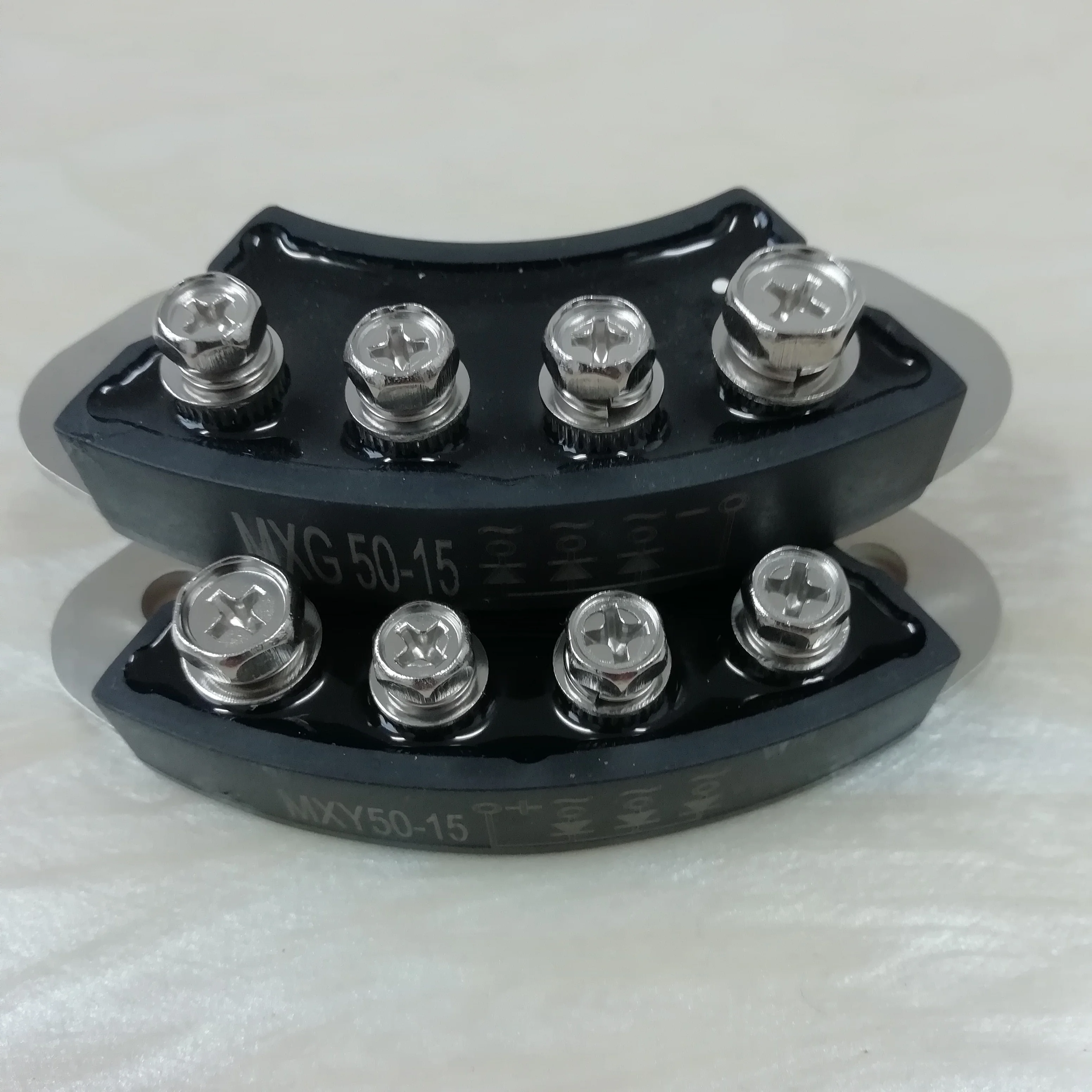 Модуль контроллера выпрямителя: MXY40-15 MXG40-15 40 А/MXY50-15 MXG50-15 50 а 1500 В(четыре терминала/шаг установки 70 мм
