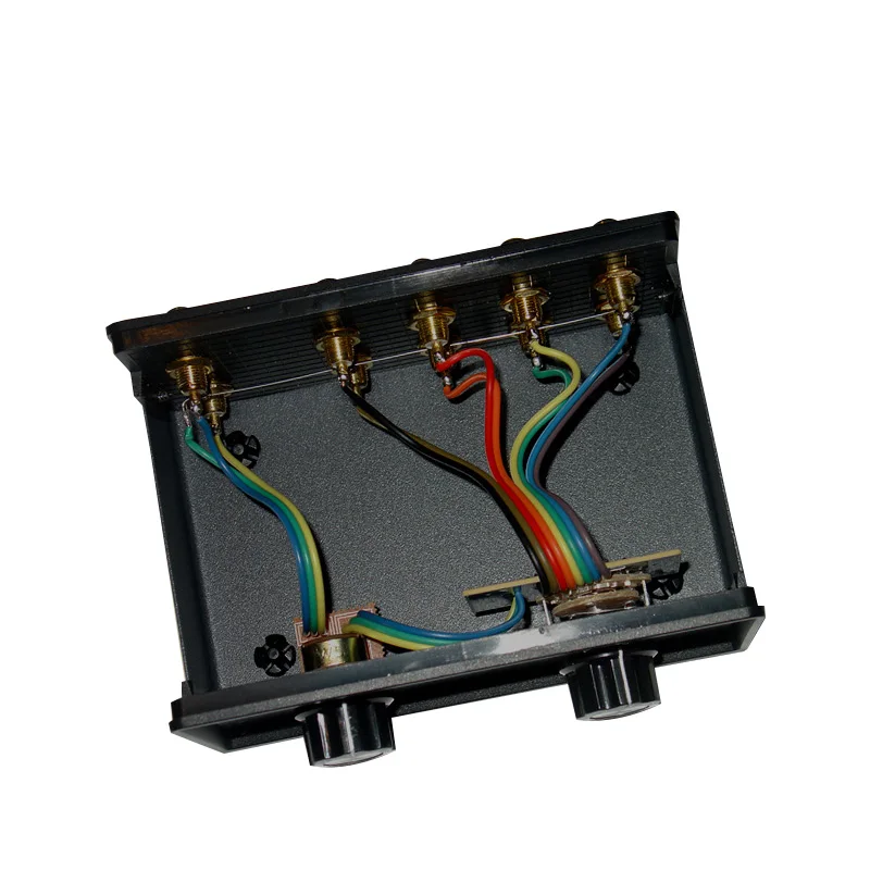 4 Input 1 Output Passive Audio Signal Switcher Switch Selector Box Sound HiFi Audio Signal Splitter With Volume Control G1041 4 Input 1 Output Passive Audio Signal Switcher Switch Selector Box Sound HiFi Audio Signal Splitter With Volume Control G1041