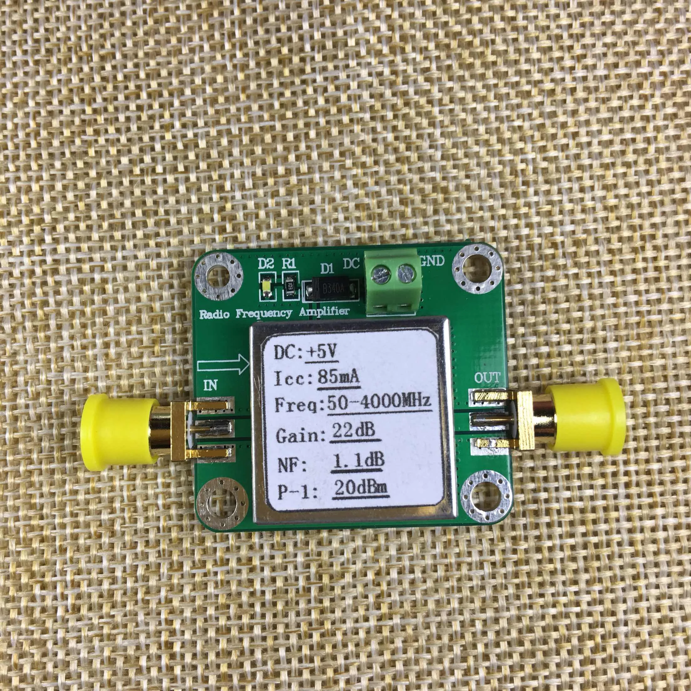 

RF Broadband Low Noise Amplifier 50-4000mhz NF: 1.1
