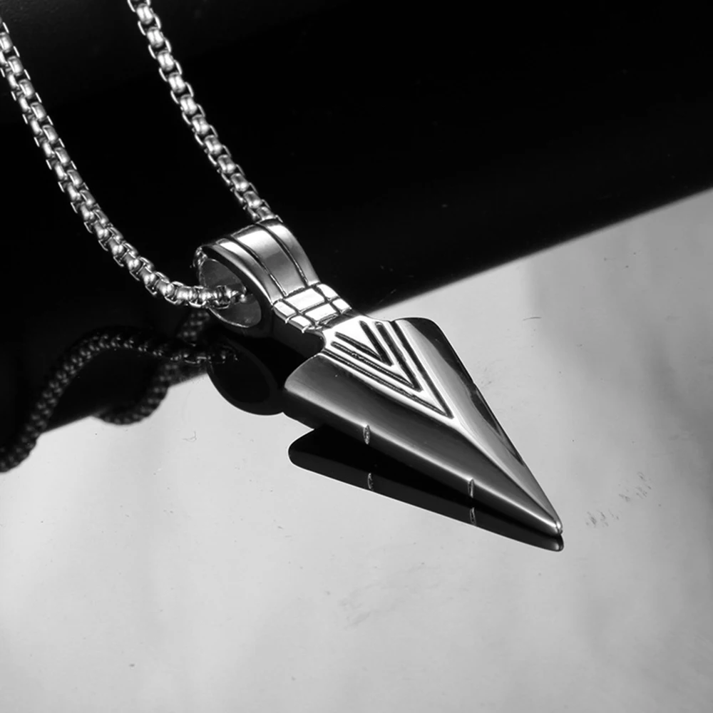2021 Fashion New Black Rectangle Pendant Necklace Men Trendy Simple Stainless Steel Chain Men Necklace Jewelry Gift