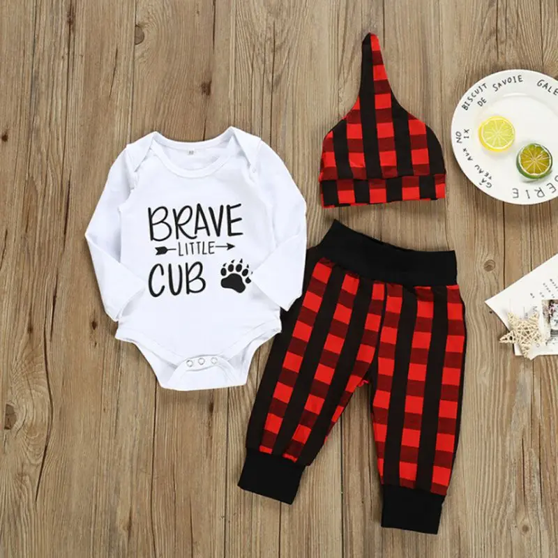 Осенние комплекты для маленьких мальчиков и девочек, комбинезон с длинными рукавами и буквенным принтом, топы, клетчатые брюки, шапка, комплекты одежды