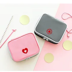 1 pçs kit de primeiros socorros amor mini emergência saco médico viagem portátil à prova dportable água para acampamento ao ar livre kit sobrevivência primeiros socorros bolsa