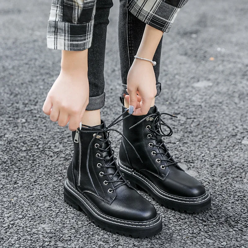 

Red Man Ann Black And White with Pattern Martin Boots Women's British-Style Thin Side Zipper Flat Short Boots Women's 2019 New S