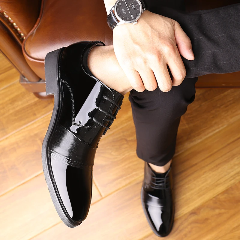 

British Style men's patent leather shoes Mixed Colors Elegant men formal shoes leather sapato masculino social