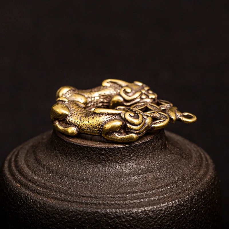 pixiu beast pendants (4)