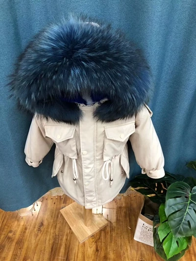 Beige Sydney Blue Детское пальто с натуральным мехом Куртка для маленьких мальчиков и девочек детские куртки с большим мехом енота пальто с капюшоном серая, черная теплая парка для девочек TZ419 - Цвет: Beige Sydney Blue