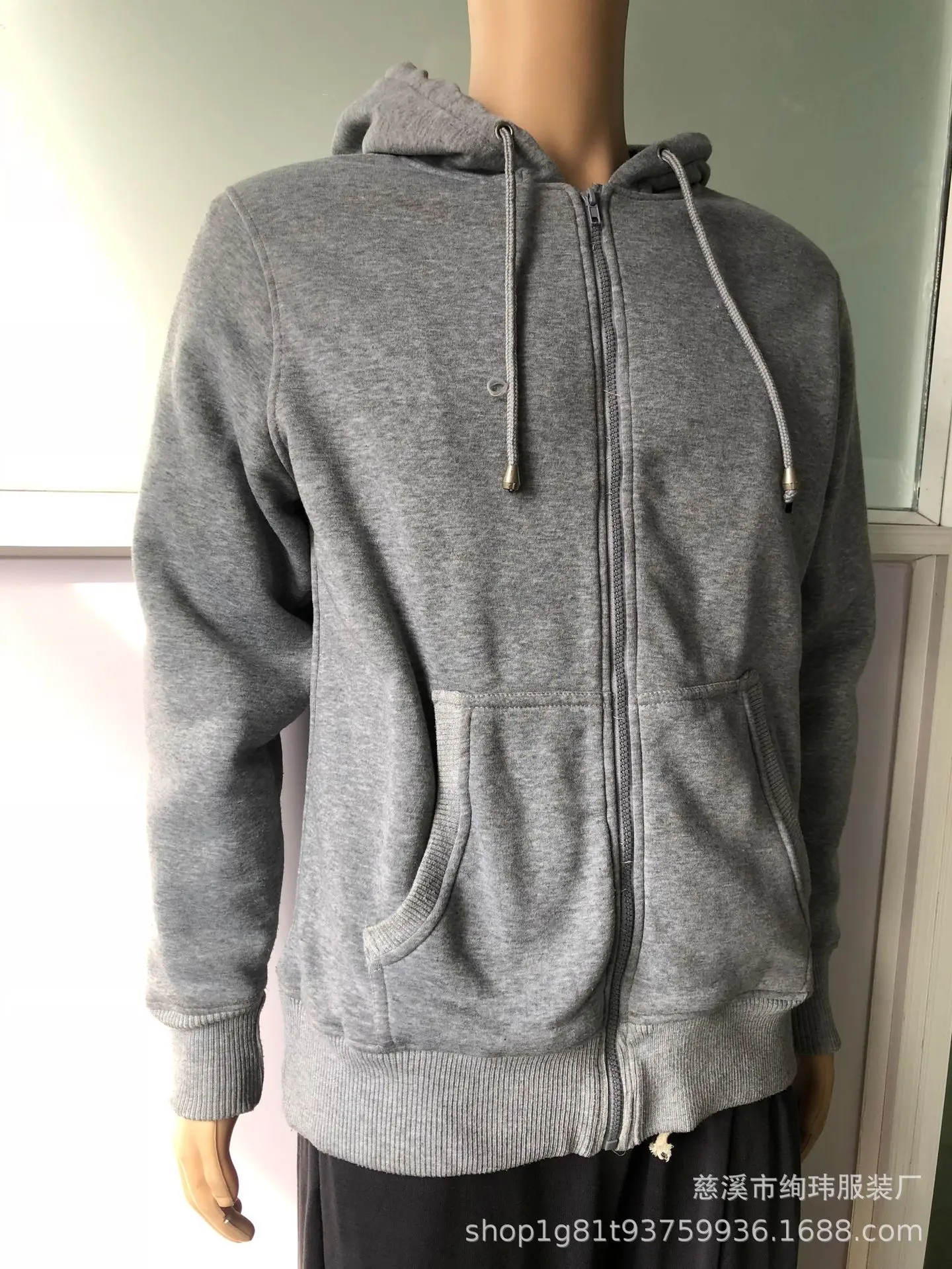 

Men Long Sleeve Zipper Patch Pocket Cardigan Hoodie Plus-sized plus Velvet Warm Autumn And Winter Sports Baseball Jacket