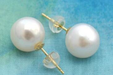 

xiuli 00523 9-10mm round white FW pearl earring 18k gold stud