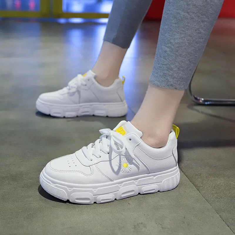

2020 White Shoes Women's Fashion Korean-style Casual Board Shoes Students Athletic Shoes Shoes Low Top Women's
