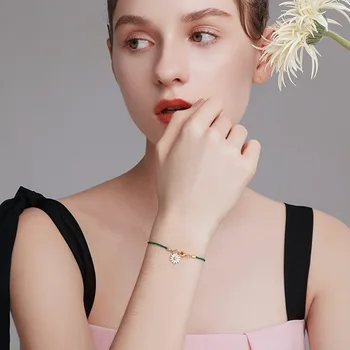 

Summer Day Little Daisy Bracelets Women's S925 Fine Silver Hand Jewelry INS Non-mainstream Design Carrying Strap Braided Rope St