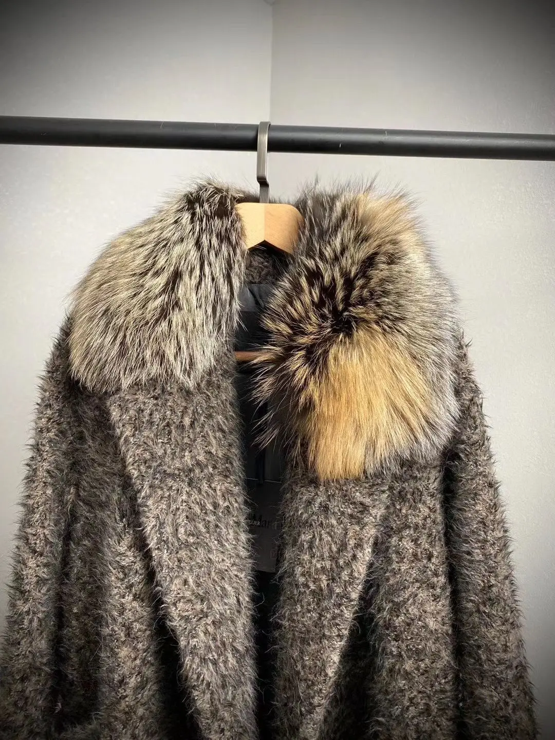 

90 % Wool 10% Cashmere Real Fur Coat Women Winter Suit Collar Long Nature Teddy Bear Fur Coats Overcoat