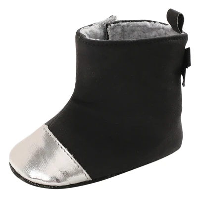 Детские ботинки для мальчиков и девочек в стиле пэчворк с бантом; обувь для первых шагов; Уличная обувь на мягкой подошве; модные зимние теплые Нескользящие ботинки для новорожденных; 0-12M A50 - Цвет: Черный