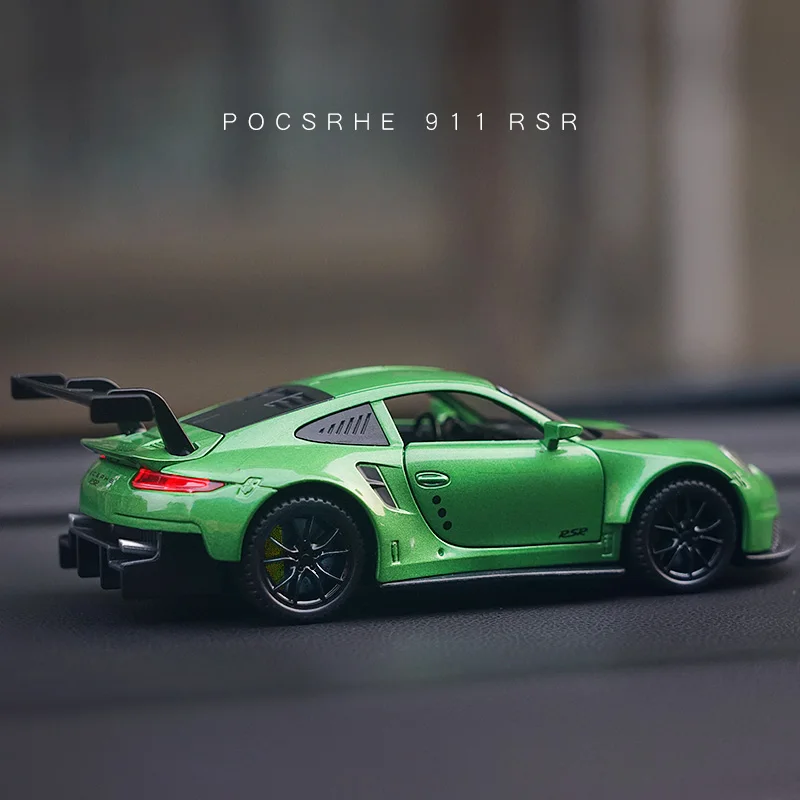 Литая модель гоночного автомобиля 1/32 RSR Le Mans из сплава Porschs 911 детского