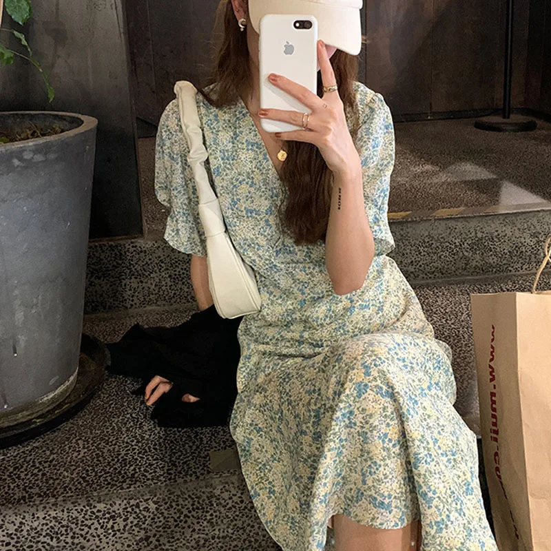 

Floral Long Dress Women Summer 2021 French Sexy Chiffon Dresses Casual Loose Print Maxi Dress Office Lady Robe Femme Chic 15253