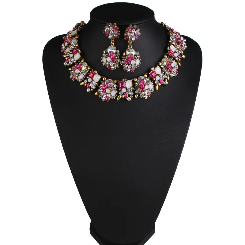 

Europe And America Popular Ornament Classic Short Diamond Set Flower Clavicle Necklace Set Accessories