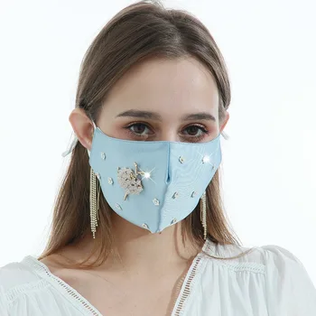 

Fashion Girls Flower Stars Decor Pearls Rhinestone Mask for Women Dustproof Washable Blue Black Silk Mouth Masks Masque Femme