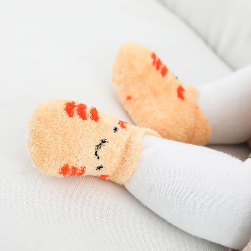Зимние теплые носки для малышей; толстые носки для малышей с героями мультфильмов; нескользящие носки-тапочки для новорожденных; одежда для прогулок; аксессуары