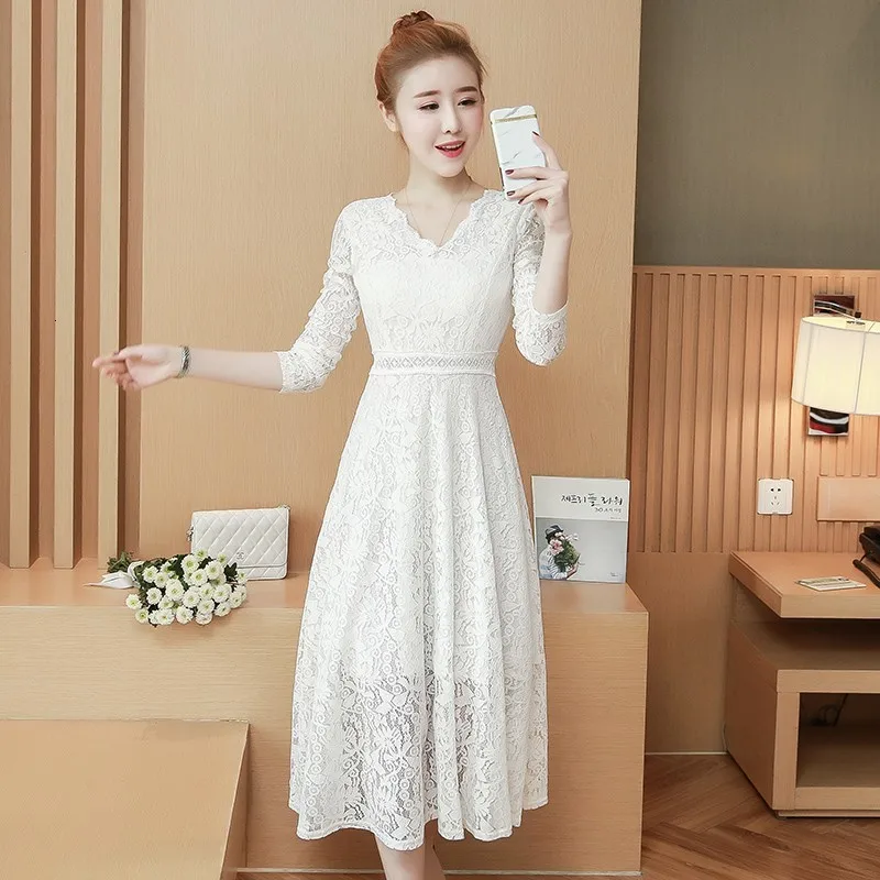

Women Elegant Lace Dress 2019 Vintage V-neck Party Vestidos Long Sleeve Knee Length Slim Spring Autumn A-line Dresses Plus Size