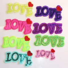 3 шт цветные нашивки в форме сердца с надписью «Love с красным сердцем», нашивки в виде мультяшных блесток с железом для одежды, самодельные Лоскутные наклейки, значки на заказ