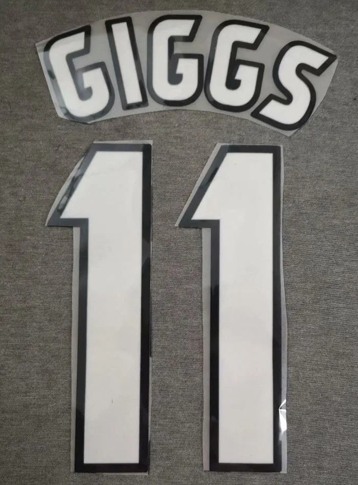 Ретро Nameset Beckham Nameset Schloes Giggs шерингем печать Lextral Железный футбольная нашивка значок - Цвет: 11 GIGGS