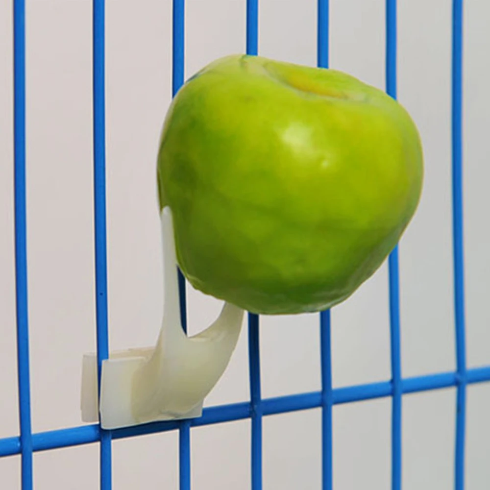 1Pcs Fruit Fork Parrot Pet Bird Plastic Food Holder Feeding on Cage for Hamster Rat 2 Size S/L Convenient Feeder